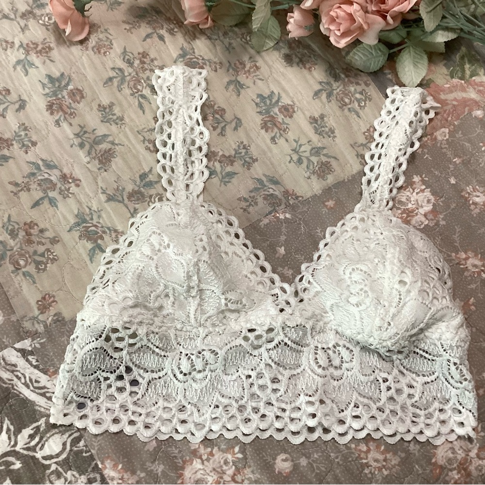Aerie white lace bralette S